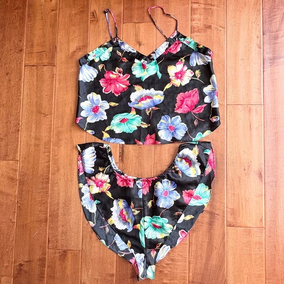 Victoria's Secret Gold Label Floral Camisole & Short Set L - Picture 1 of 8